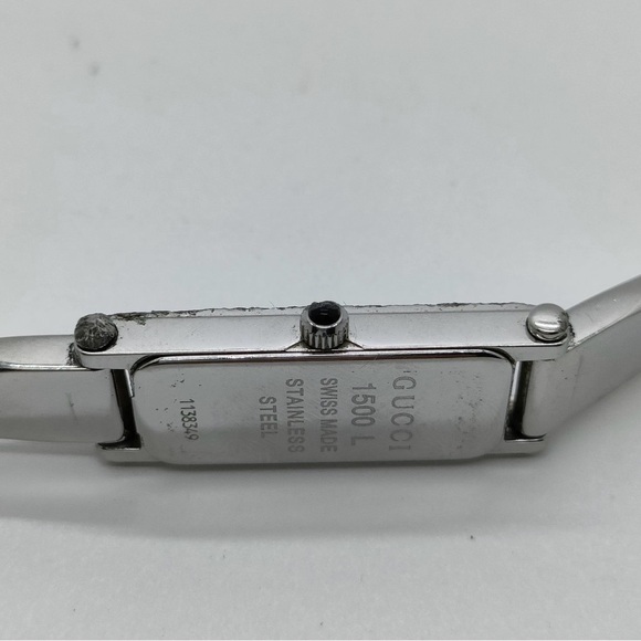 Gucci Silver and Black Rectangular Watch - Picture 7 of 8